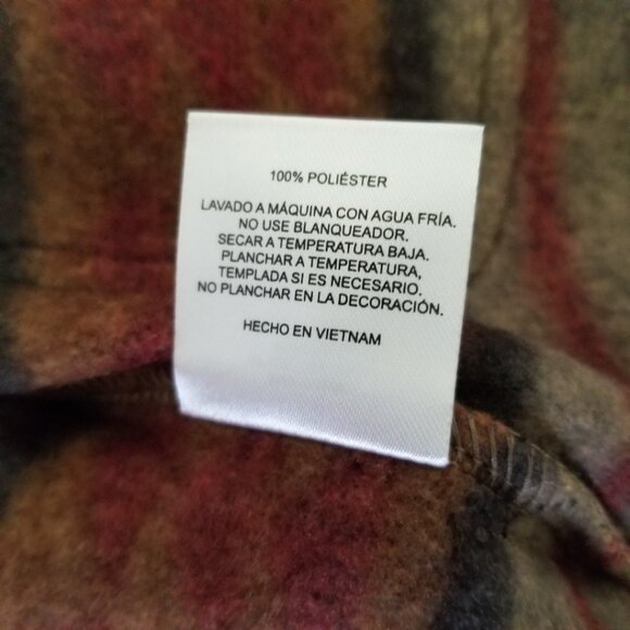 NWT! Soft & Comfy Long-Sleeve Sweater Coat w/Southwestern Design & Button Close - Picture 12 of 15